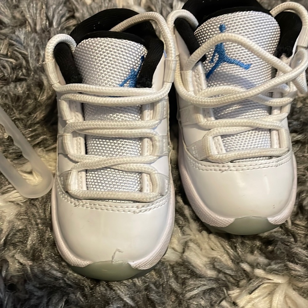 Jordan Size 6C